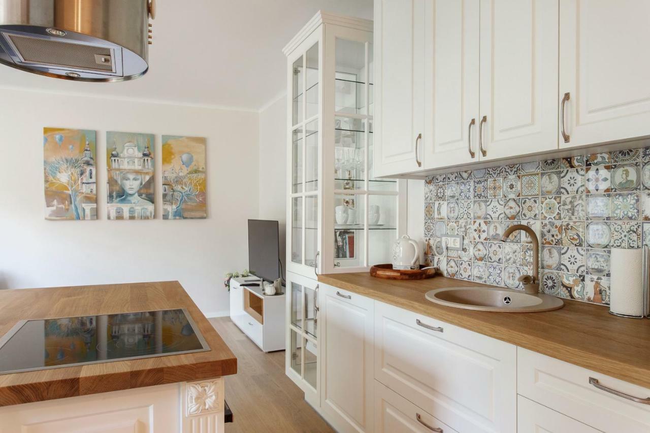 #stayhere 3bdr Modern & Stylish - Heart Of Old Town By Houseys Vilnius